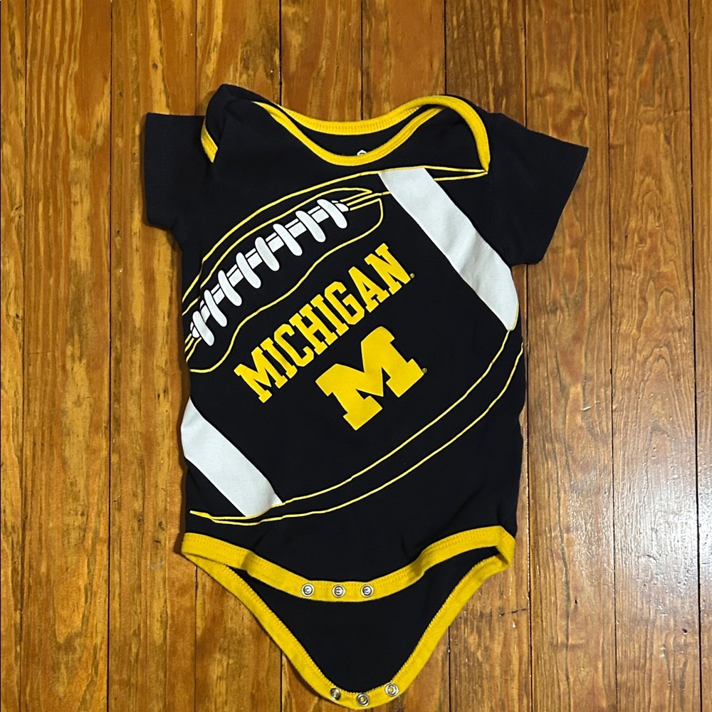 Michigan 18M Onesie Kids Football - Navy and Yellow